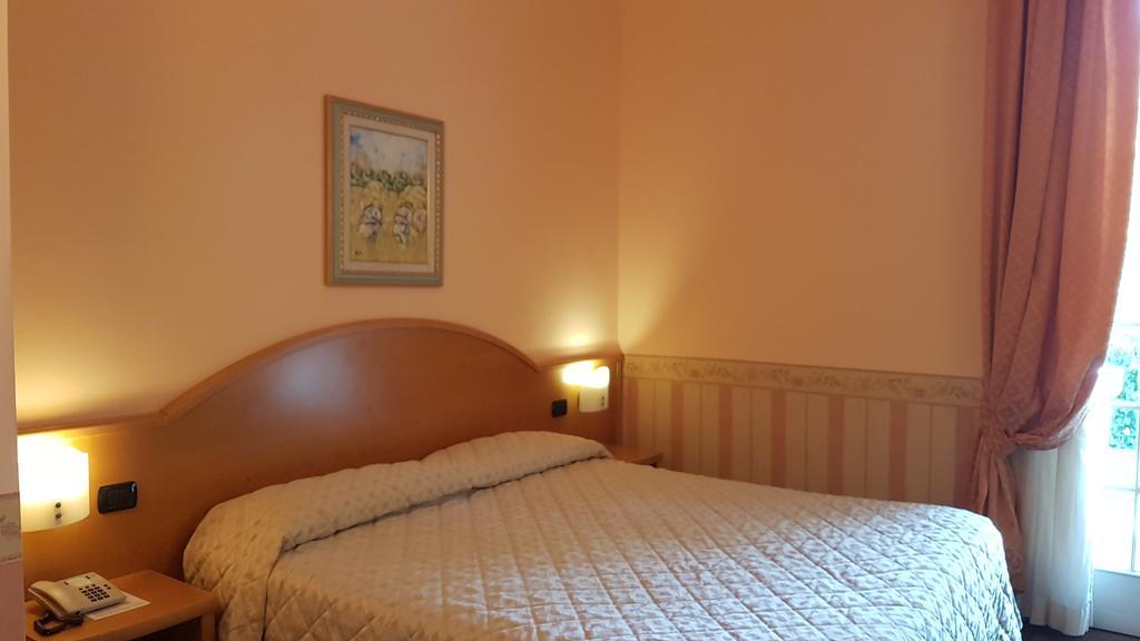 Hotel Gardenia & Villa Charme Adults Friendly 4Star Service Bardolino Luaran gambar