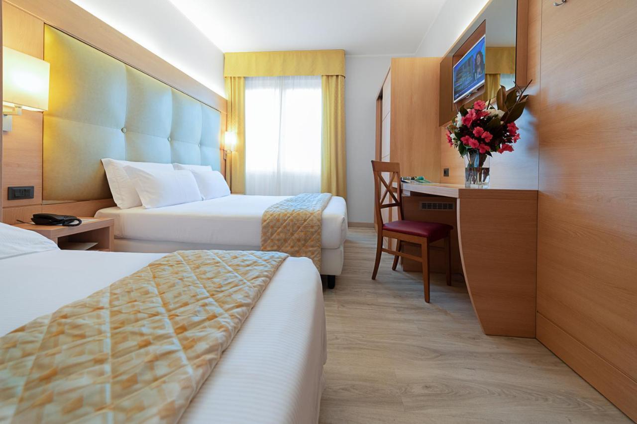 Hotel Gardenia & Villa Charme Adults Friendly 4Star Service Bardolino Luaran gambar