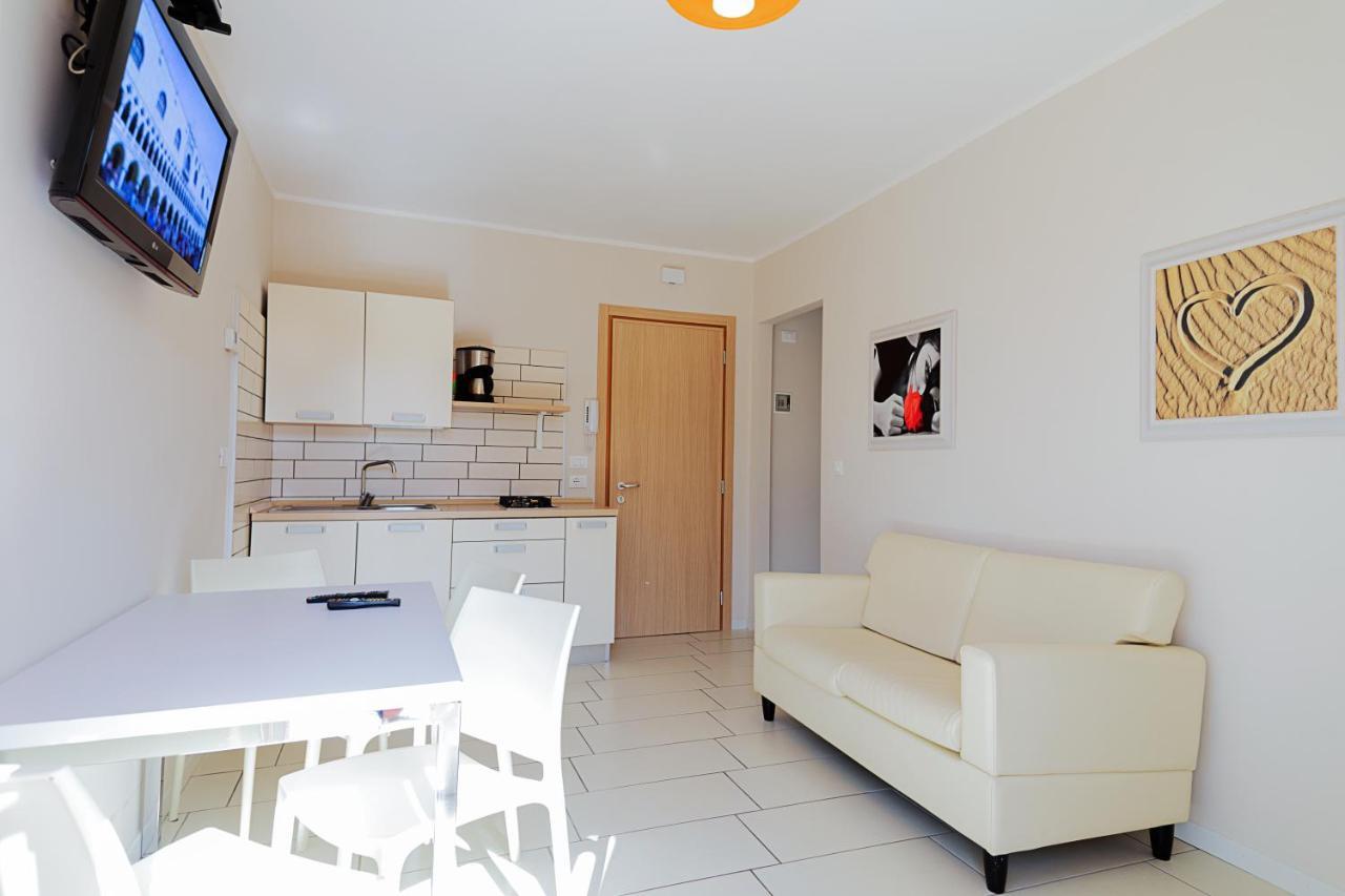 Hotel Gardenia & Villa Charme Adults Friendly 4Star Service Bardolino Luaran gambar